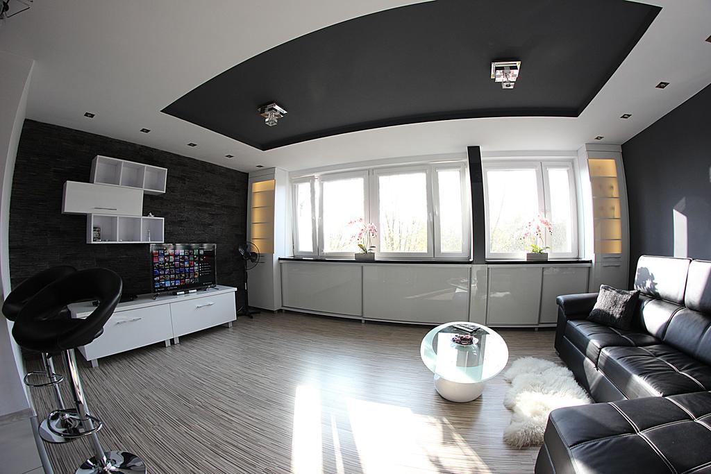 Apartment Black & White Raciborz